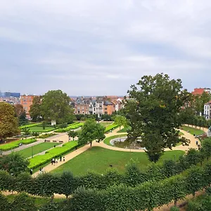 B-aparthotel Ambiorix 4* Brussels