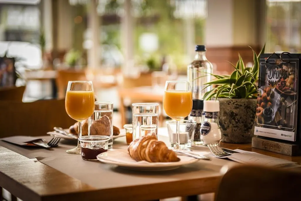 Campanile Hotel & Restaurant Gent 2*,